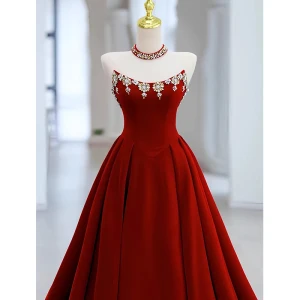 Chic Belle Bordeaux Faux Diamant Velours Robe De Bal 2024 Princesse Bustier Sans Manches Dos Nu Longue Promo Robe De Ceremonie