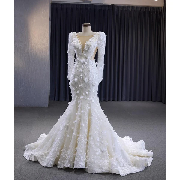 Luxe Charmant Blanche Appliques Fait main Perlage Robe De Mariée Trompette / Sirène 2023 Encolure Dégagée Manches Longues Dos Nu Train De Balayage Mariage