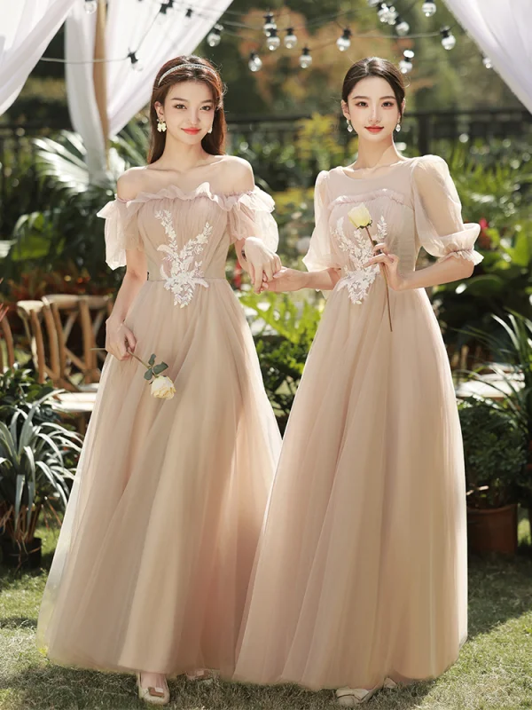 Modest / Simple Champagne Lace Flower Bridesmaid Dresses 2023 A-Line / Princess Scoop Neck Short Sleeve Backless Floor-Length / Long Bridesmaid Dresses