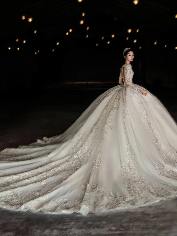 Luxury / Gorgeous Ivory Beading Sequins Satin Wedding Dresses 2024 Ball Gown U-Neck Long Sleeve Backless Royal Train Wedding