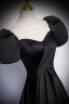 Simple Noire Satin Robe De Bal 2023 Princesse Encolure Carrée Gonflée Manches Courtes Dos Nu Train De Balayage Promo Robe De Ceremonie