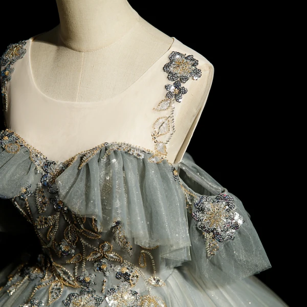 Elegant Grey Beading Sequins Prom Dresses 2023 Ball Gown Scoop Neck Short Sleeve Backless Floor-Length / Long Formal Dresses
