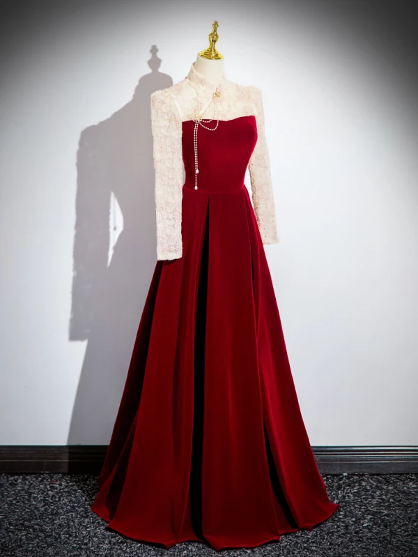 burgundy high neck velvet dress Zapaka Women Burgundy Sheath Long Holiday Party Dress With Sleeves Velvet  Square Neck Formal Dress With Appliques – ZAPAKA main image 1