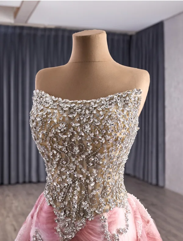 Haut de Gamme Rougissant Rose Fait main Faux Diamant Fendue devant Robe De Bal 2025 Trompette / Sirène Bustier Sans Manches Dos Nu Tribunal Train Robe De Ceremonie