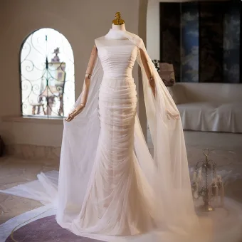 Modest Simple White Trumpet Mermaid Wedding Dresses 2024 Strapless Sleeveless Backless Floor Length Long Wedding