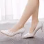 Elegant White Lace Flower Wedding Shoes 2022 Pearl Rhinestone 7 cm Stiletto Heels Pointed Toe Wedding Pumps High Heels