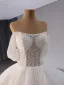 Luxus / Herrlich Weiß Handgefertigt Perlenstickerei Perle Pailletten Ballkleid Brautkleider / Hochzeitskleider 2024 Bandeau Ärmellos Rückenfreies Kapelle-Schleppe Hochzeit