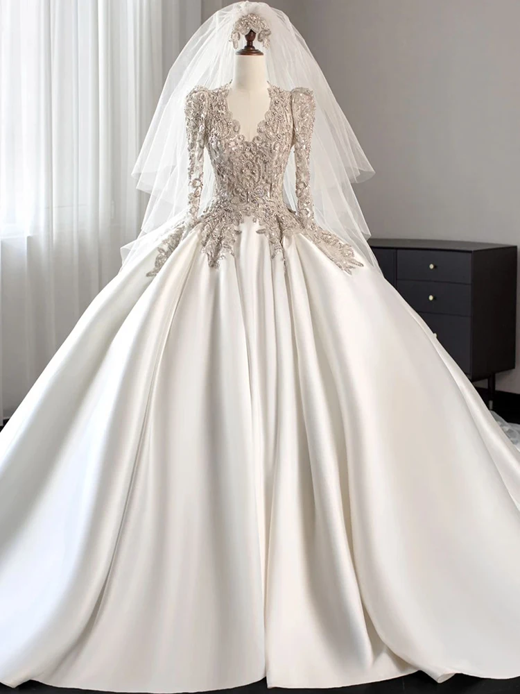 Vintage Retro Ivory Beading Rhinestone Sequins Satin Wedding Dresses 2024  Ball Gown V Neck Long Sleeve Backless Chapel Train Wedding