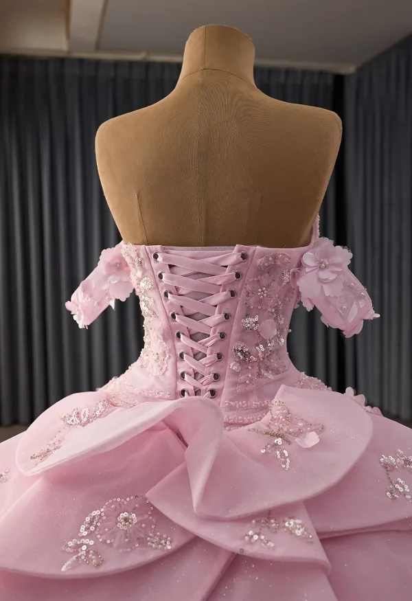 Luxe Rougissant Rose Fait main Perlage Perle Paillettes Appliques Robe De Mariée 2025 Robe Boule De l'épaule Manches Courtes Dos Nu Chapel Train Mariage
