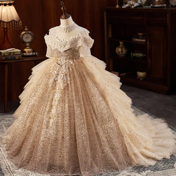 Scintillantes Champagne Perlage Faux Diamant En Dentelle Fleur Volants en Cascade Robe Ceremonie Fille 2024 Robe Boule Anniversaire Encolure Dégagée Manches Courtes Dos Nu Longue