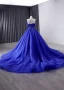 High-end Kongeblå Glitter Håndlavet Beading Rhinestone Gallakjoler 2024 Balkjole Stropløs Ærmeløs Halterneck Chapel Train Galla Kjoler