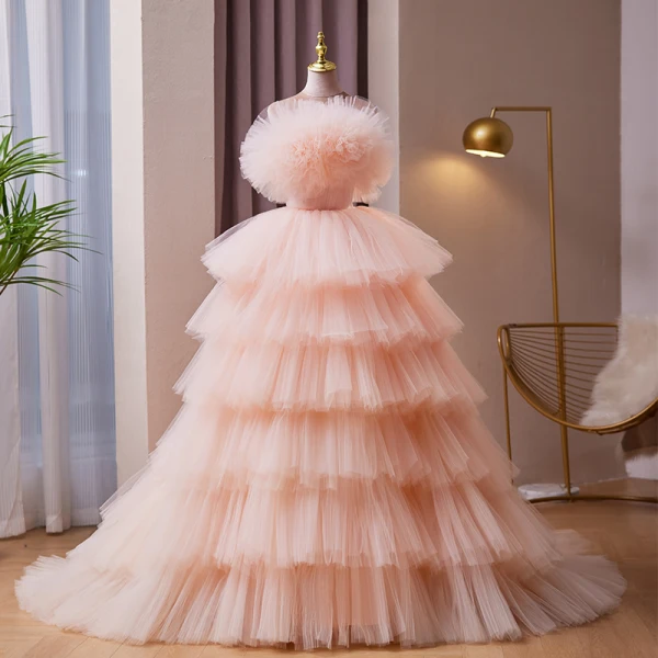 Charmant Rougissant Rose Volants en Cascade Percé Robe De Soirée 2023 Robe Boule Bustier Sans Manches Dos Nu Tribunal Train Soirée Robe De Ceremonie