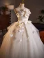 Edles Weiß Applikationen Schleife Stoffgürtel Brautkleider / Hochzeitskleider 2025 Ballkleid Bandeau Ärmellos Rückenfreies Lange Hochzeit