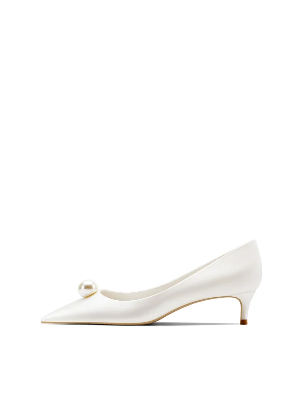 Elegant White Satin Pearl Wedding Shoes 2024 6 cm Stiletto Heels Pointed Toe Wedding Pumps High Heels