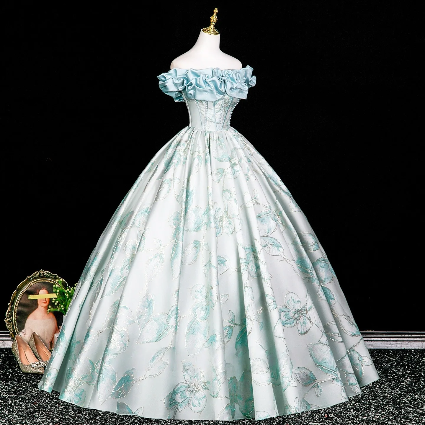 green emerald velvet dress Elegant mint green dress decorated, covered – Zayna Dresses main image 1