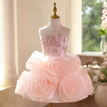 Härlig Rodnande Rosa Beading Appliqués Paljetter Korta Födelsedag Brudnäbbsklänning 2025 Balklänning Urringning Ärmlös Halterneck Tyll