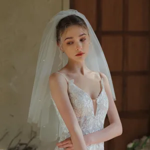 Modest Simple White Handmade Pearl Wedding Veils 2025 Tulle