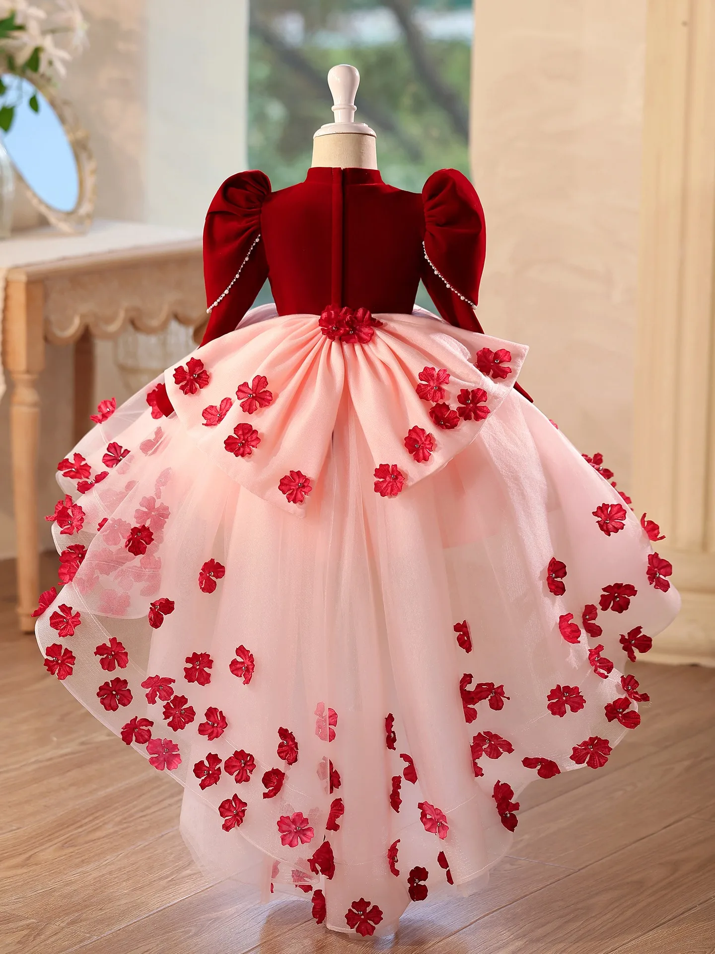 Chic Beautiful Burgundy Appliques Asymmetrical Birthday Flower Girl Dresses 2025 Ball