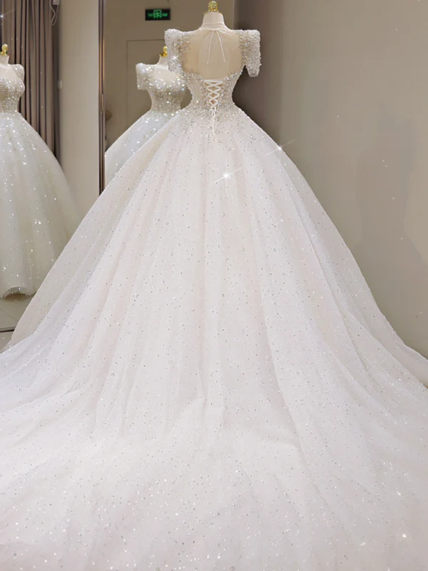 Charming White Beading Sequins Court Train Wedding Dresses 2024 Ball Gown Scoop Neck Short Sleeve Backless Wedding