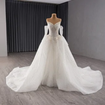 Luxury Gorgeous White Handmade Beading Rhinestone Pearl Sequins Wedding Dresses 2024 Ball Gown Strapless Sleeveless Backless Court Train Wedding
