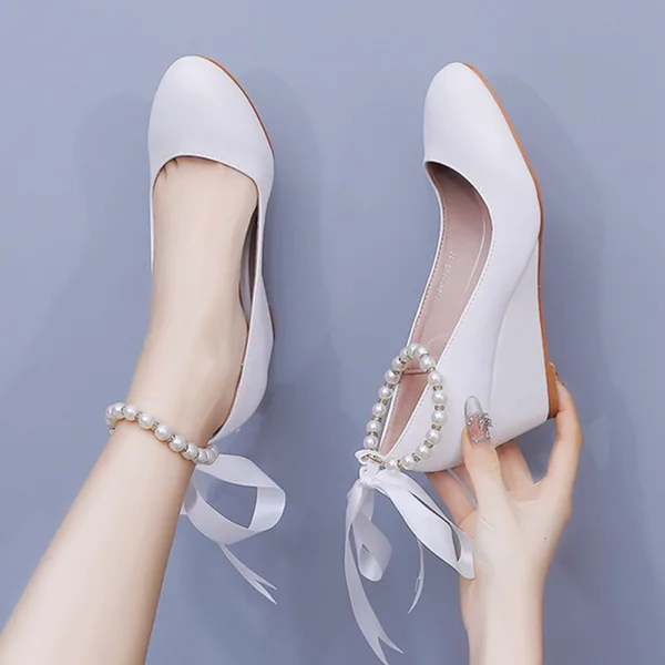 Élégant Blanche Perle Noeud Bride Cheville 5 cm Compensées Chaussure De Mariée 2024 À Bout Rond Mariage