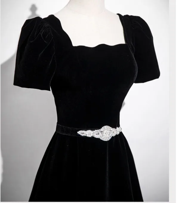 Chic / Beautiful Black Rhinestone Velvet Evening Dresses 2025 A-Line / Princess Square Neckline Short Sleeve Backless Floor-Length / Long Evening Party Formal Dresses