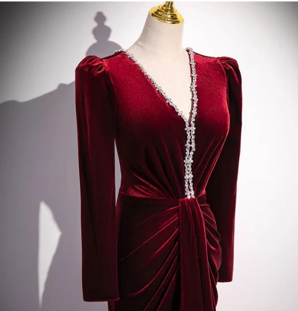 Vintage / Retro Burgundy Beading Velvet Evening Dresses 2024 Trumpet / Mermaid V-Neck Long Sleeve Backless Floor-Length / Long Evening Party Formal Dresses