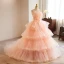 Charmant Rougissant Rose Volants en Cascade Robe De Bal 2023 Robe Boule Bretelles Spaghetti Gland Sans Manches Perle Noeud Ceinture Dos Nu Tribunal Train Robe De Ceremonie