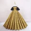 Vintage Schwarz Gold Drucken Ballkleider 2023 Ballkleid Satin Off Shoulder Geschwollenes Kurze Ärmel Rückenfreies Sweep / Pinsel Zug Ball Festliche Kleider