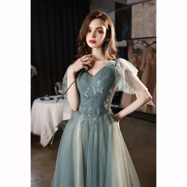 Chic / Beautiful Green Beading Sequins Prom Dresses 2022 A-Line / Princess V-Neck Short Sleeve Backless Floor-Length / Long Formal Dresses