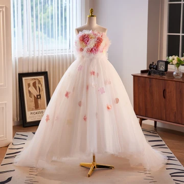 Fée Des Fleurs Rougissant Rose Appliques Robe De Bal 2023 Robe Boule Bustier Sans Manches Dos Nu Tribunal Train Promo Robe De Ceremonie