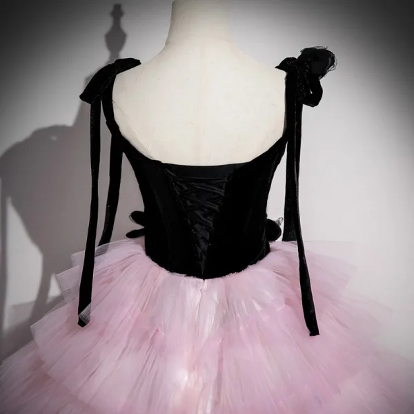 Fashion Blushing Pink Appliques Cascading Ruffles Prom Dresses Ball Gown 2024 Spaghetti Straps Bow Sleeveless Floor-Length / Long Prom Formal Dresses