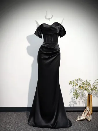 Chic Beautiful Black Evening Dresses 2026 Trumpet Mermaid Off The Shoulder Short Sleeve Backless Floor Length Long Formal Dresses