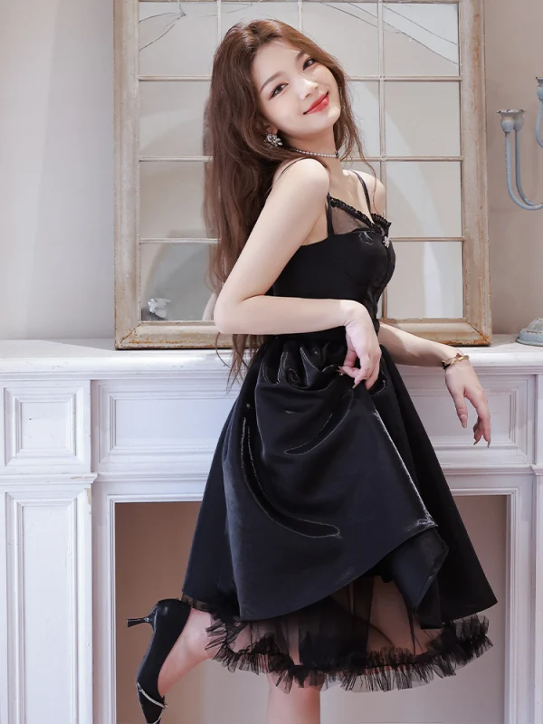 short backless cocktail dresses Strap-Detail Halterneck Mini Dress in Black - XL