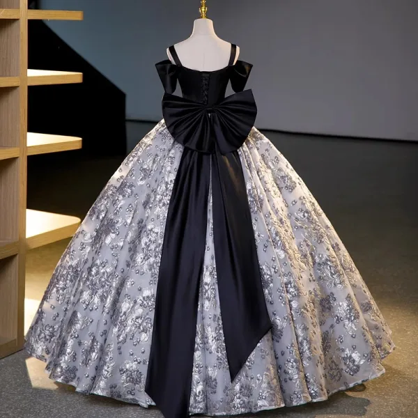 Élégant Noire Robe De Bal 2023 Robe Boule Bretelles Spaghetti Manches Courtes Dos Nu Noeud Longue Promo Robe De Ceremonie