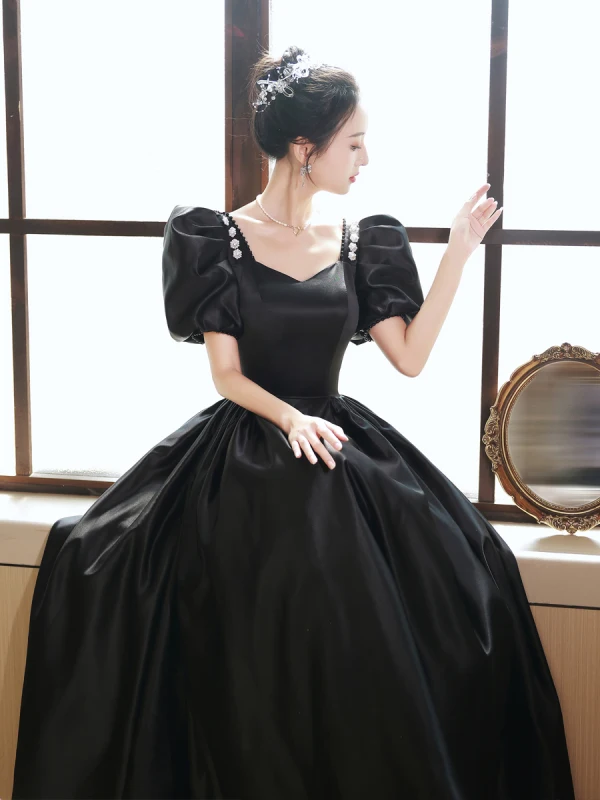 Elegant Black Satin Prom Dresses 2023 A-Line / Princess Square Neckline Puffy Short Sleeve Backless Floor-Length / Long Prom Formal Dresses