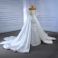 Haut de Gamme Blanche Fait main Perlage Perle Satin Robe De Mariée 2023 Trompette / Sirène De l'épaule Manches Courtes Dos Nu Royal Train Mariage