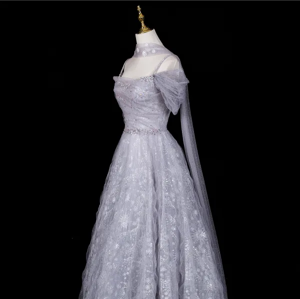 Bling Bling Grau Perlenstickerei Strass Pailletten Ballkleider 2026 A Linie Spaghettiträger Kurze Ärmel Rückenfreies Lange Festliche Kleider