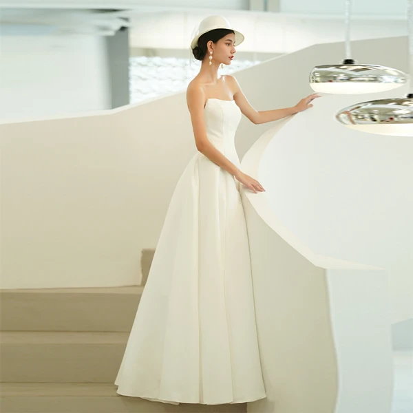 Elegant High-end Ivory Prom Dresses 2022 A-Line / Princess Strapless Short Sleeve Backless Floor-Length / Long Prom Formal Dresses