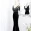 Sexy Noire Paillettes Robe De Soirée 2022 Trompette / Sirène V-Cou Sans Manches Perlage Gland Dos Nu Fendue devant Longue Robe De Ceremonie