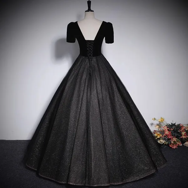 Élégant Noire Glitter Paillettes Robe De Bal 2023 Robe Boule Encolure Carrée Faux Diamant Manches Courtes Dos Nu Longue Promo Robe De Ceremonie