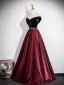 Vintage / Originale Bordeaux Faux Diamant Robe De Bal 2026 De l'épaule Princesse Manches Courtes Dos Nu