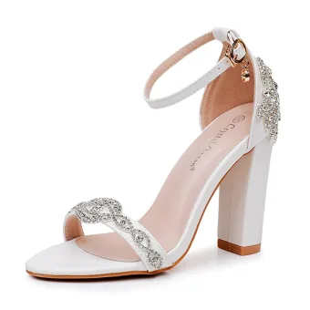Seksowne Białe Rhinestone Z Paskiem Buty Ślubne 2024 11 Cm Grubym Obcasie Peep Toe Ślub Sandały Wysokie Obcasy