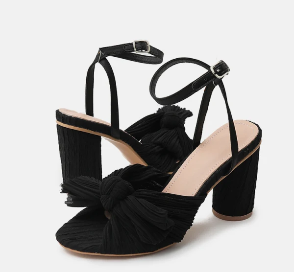 Sexy Blanche Été Vêtement de rue Sandales Femme 2023 Bride Cheville Noeud 8 cm Talons Épais Peep Toes / Bout Ouvert Sandales Talons Hauts