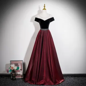 Vintage Retro Burgundy Rhinestone Prom Dresses 2026 Off The Shoulder A Line Princess Short Sleeve Backless