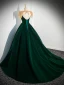 Elegante Dunkelgrün Perlenstickerei Quaste Samt Ballkleider 2024 Ballkleid Rundhalsausschnitt Ärmellos Rückenfreies Lange Ball Festliche Kleider
