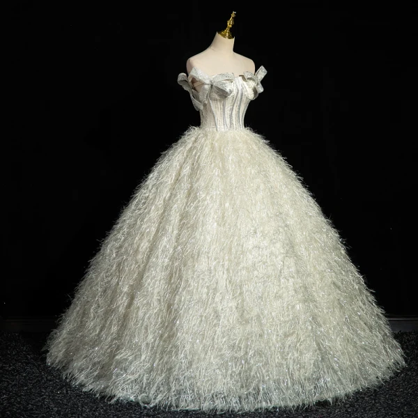 Charmant Ivory / Creme Glanz Pailletten Quaste Ballkleider 2023 Ballkleid Bandeau Schleife Ärmellos Rückenfreies Lange Festliche Kleider