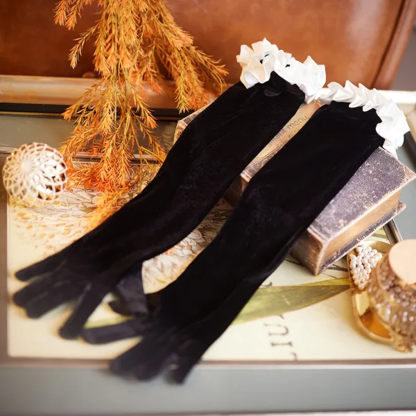 Vintage / Retro Black Handmade  Velvet Wedding Bridal Gloves 2026