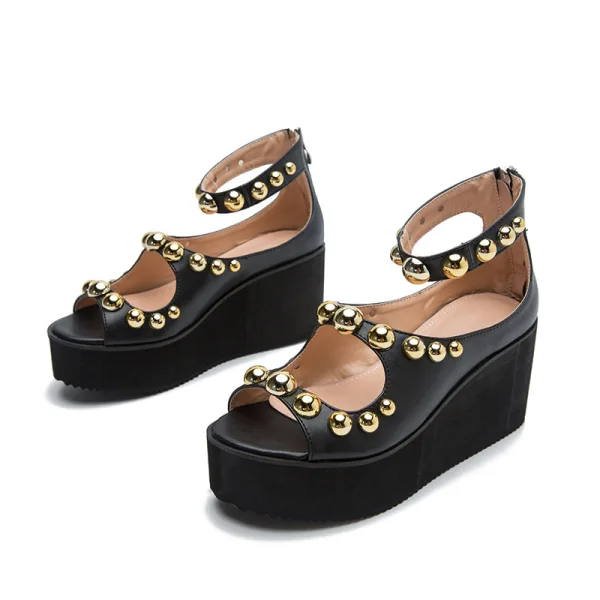Römisch Vintage Schwarz Freizeit Niet Sandalen Damen 2022 Wasserdichte Knöchelriemen 8 cm Keilabsatz Peeptoes Sandaletten Hochhackige