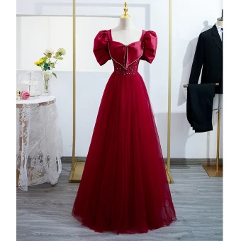 Élégant Bordeaux Robe De Bal 2022 Princesse Encolure Carrée Gonflée Manches Courtes Noeud Perle Longue Robe De Ceremonie